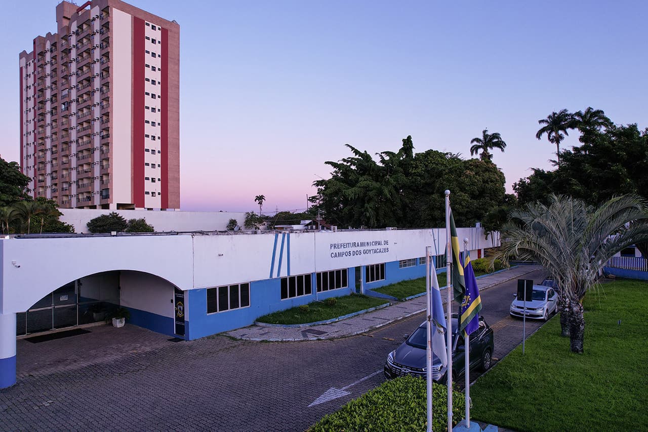 Prefeitura de Campos anuncia convocação de aprovados para 84 vagas em Cadastro de Reserva